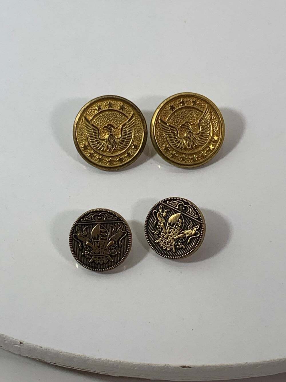 Vintage brass colored buttons 2 sizes